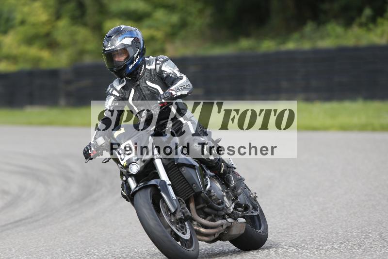 /53 16.09.2025 Track Day Domi Aegerter ADR/Gruppe gelb/89